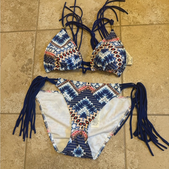 NWOT A&F Bikini - Picture 1 of 3